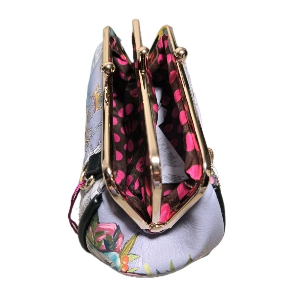 Nicole Lee Kiss Lock Coin Purse Wristlet Wallet NWT - Picture 6 of 9